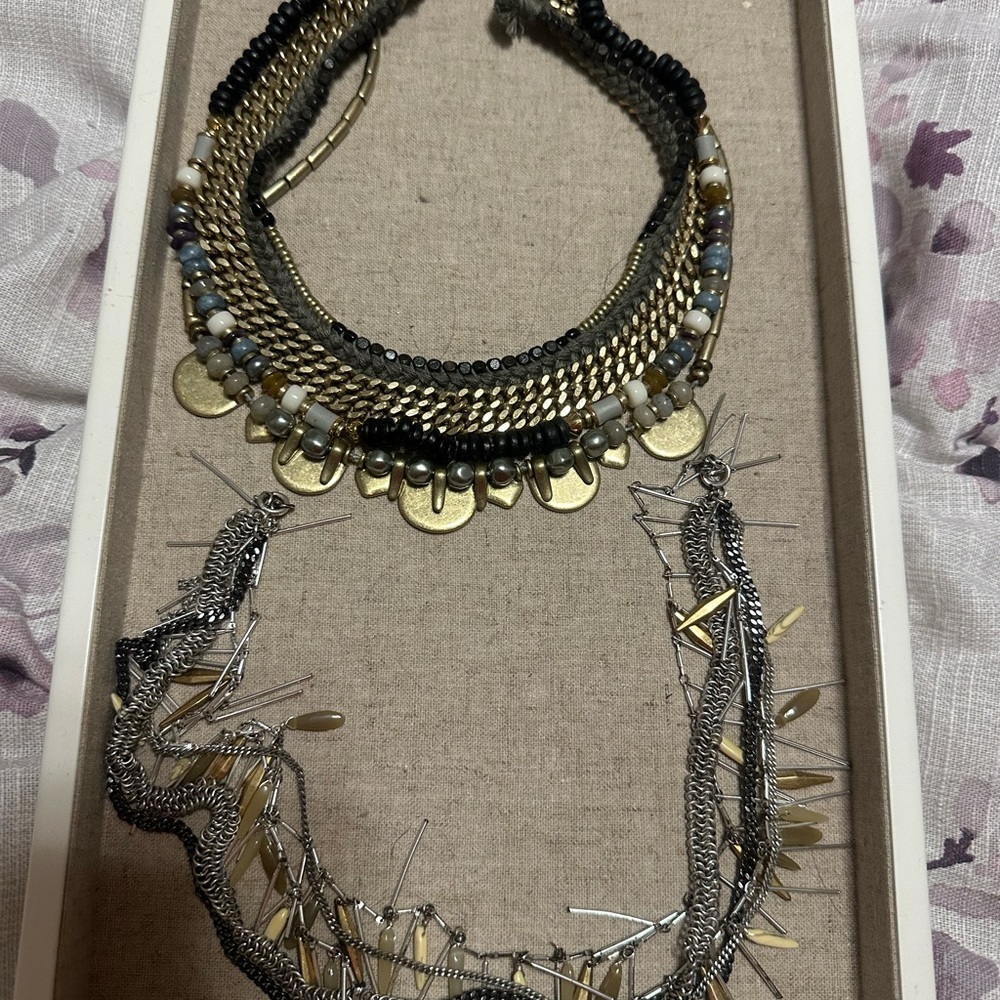 Stella & Dot everything must go SEND OFFER on item you’d like